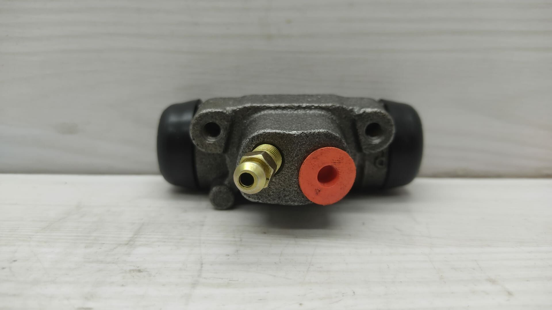 Fren Silindiri bongo 04- Sağ