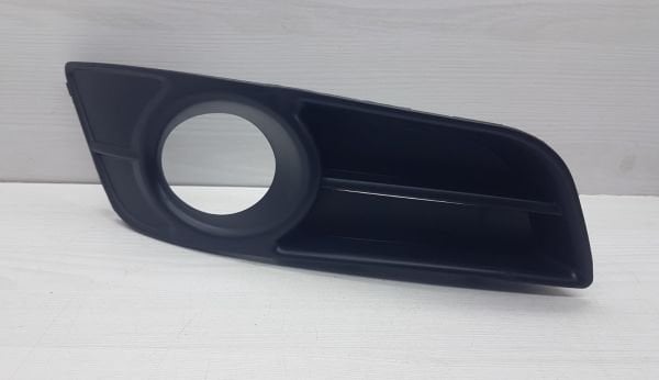 Sis kapağı Corolla Sağ 2004-2006 H.back Sisli Yan Cercevesi Acık