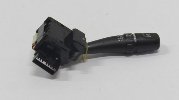 CERATO 2003-2009/ELANTRA SİLECEK KOLU