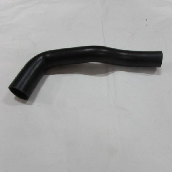 ISUZU 100P / ŞAMPİYON / NPR 66 RADYATÖR ALT HORTUMU