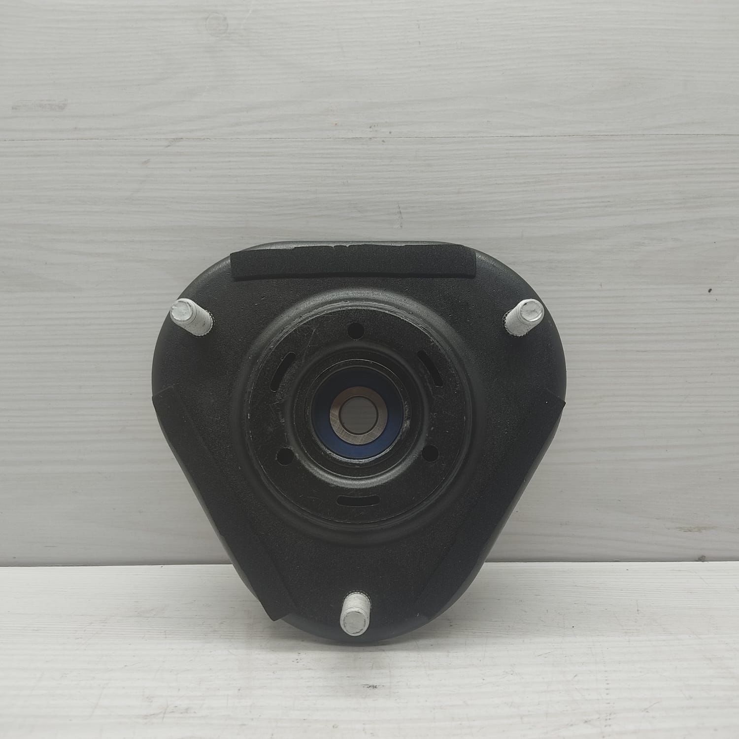 AMORTISÖR TAKOZU ÖN COROLLA 06-