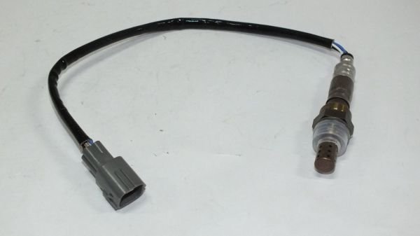 AVENSIS 98-00 / RAV-4 / CARINA TİP 1 OKSİJEN SENSÖRÜ