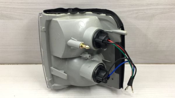 Kıa Bongo 1997-2004 Sınyal Sag