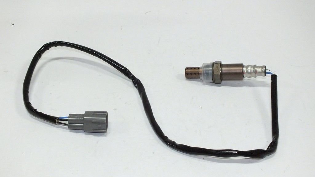 AVENSIS 2.0 1AZFSE 00-02 TİP:1 OKSİJEN SENSÖRÜ