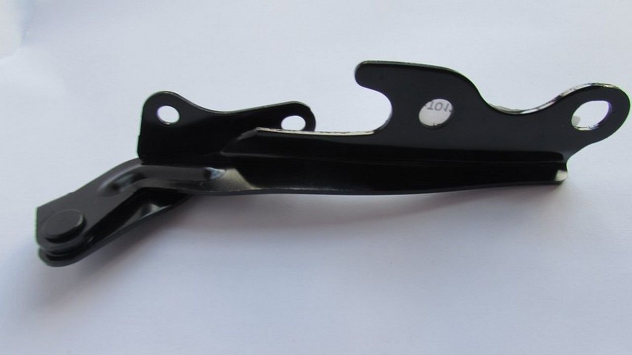 COROLLA 1988-1992 KAPUT MENTEŞESİ SAĞ