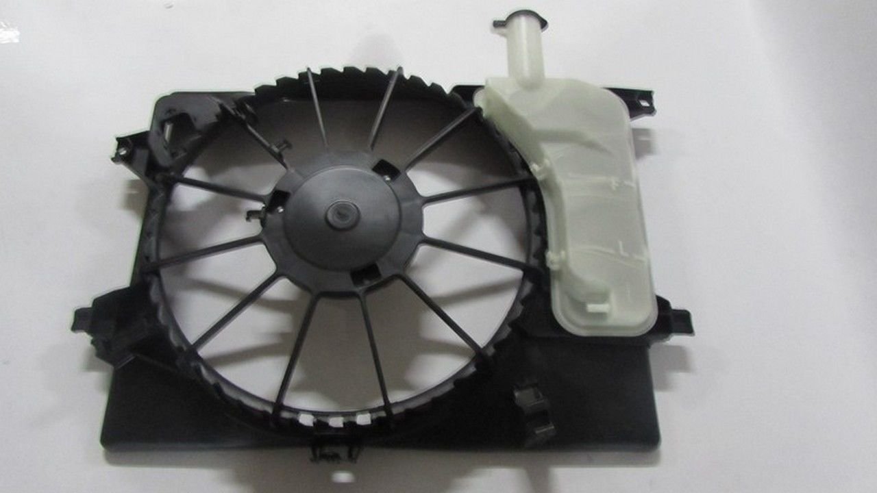 I-30 2012- 2016 / ELANTRA 2011- BENZİNLİ RADYATÖR FAN DAVLUNBAZI