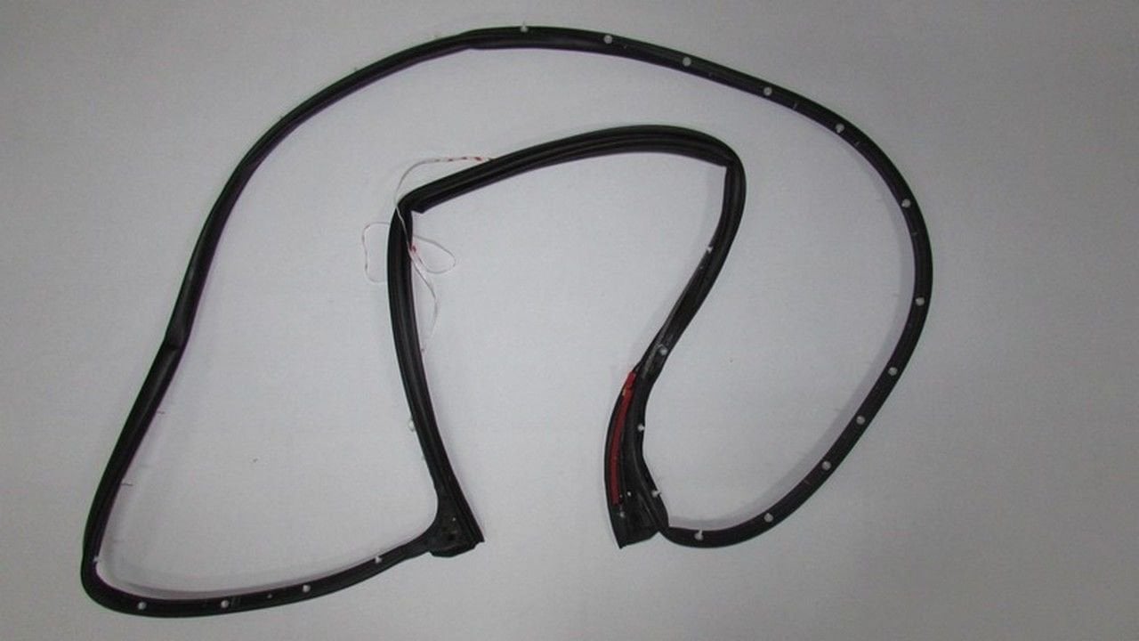 İ20 2007-2014 KAPI KASA LASTİĞİ ÖN SOL