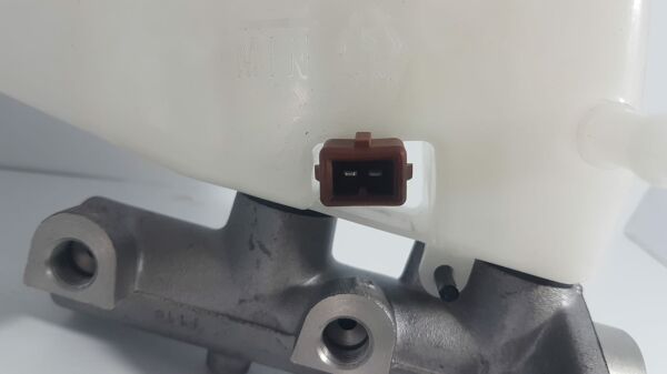 Ana Merkez i20 Benz/Dizel Esc'Li ğenis Delik