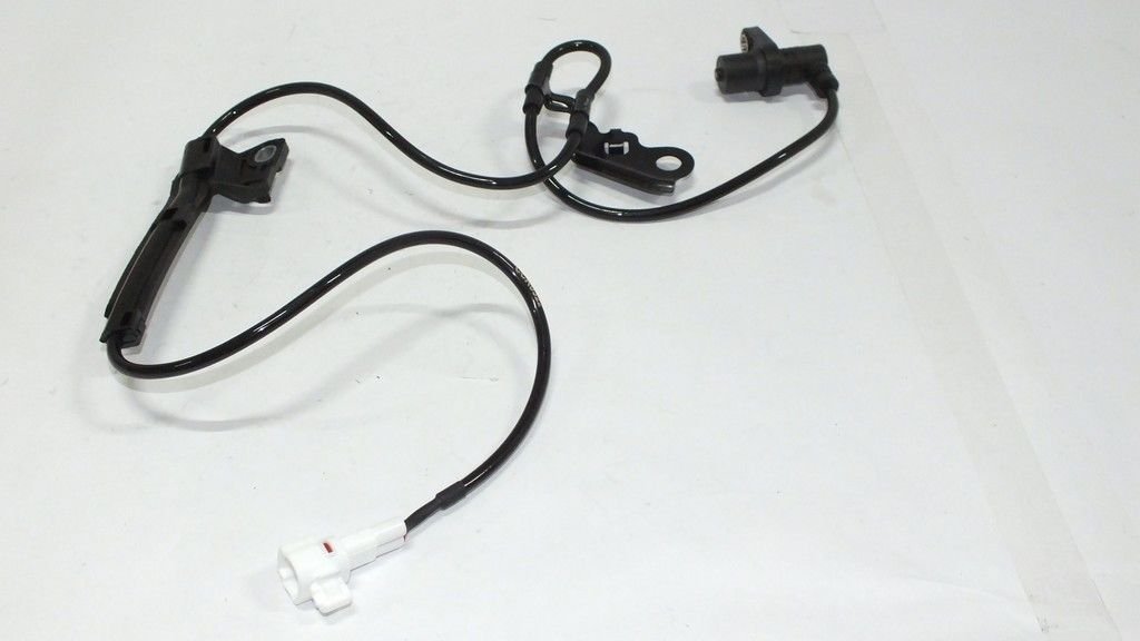 COROLLA 00-06 ABS SENSÖRÜ ÖN SAĞ DENSO TİP