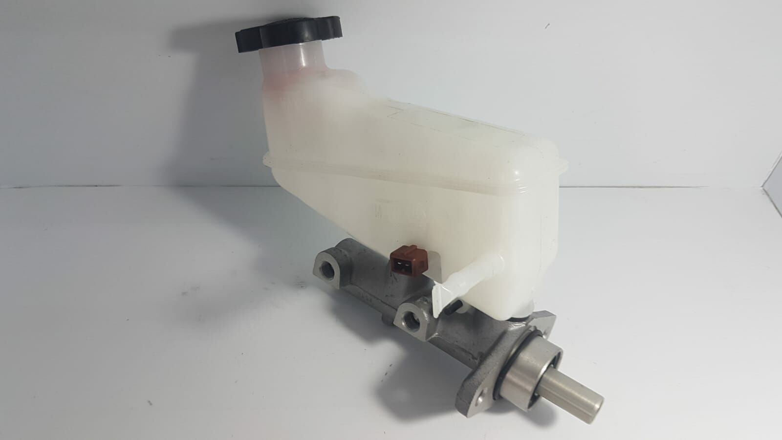 Ana Merkez i20 Benz/Dizel Esc'Li ğenis Delik