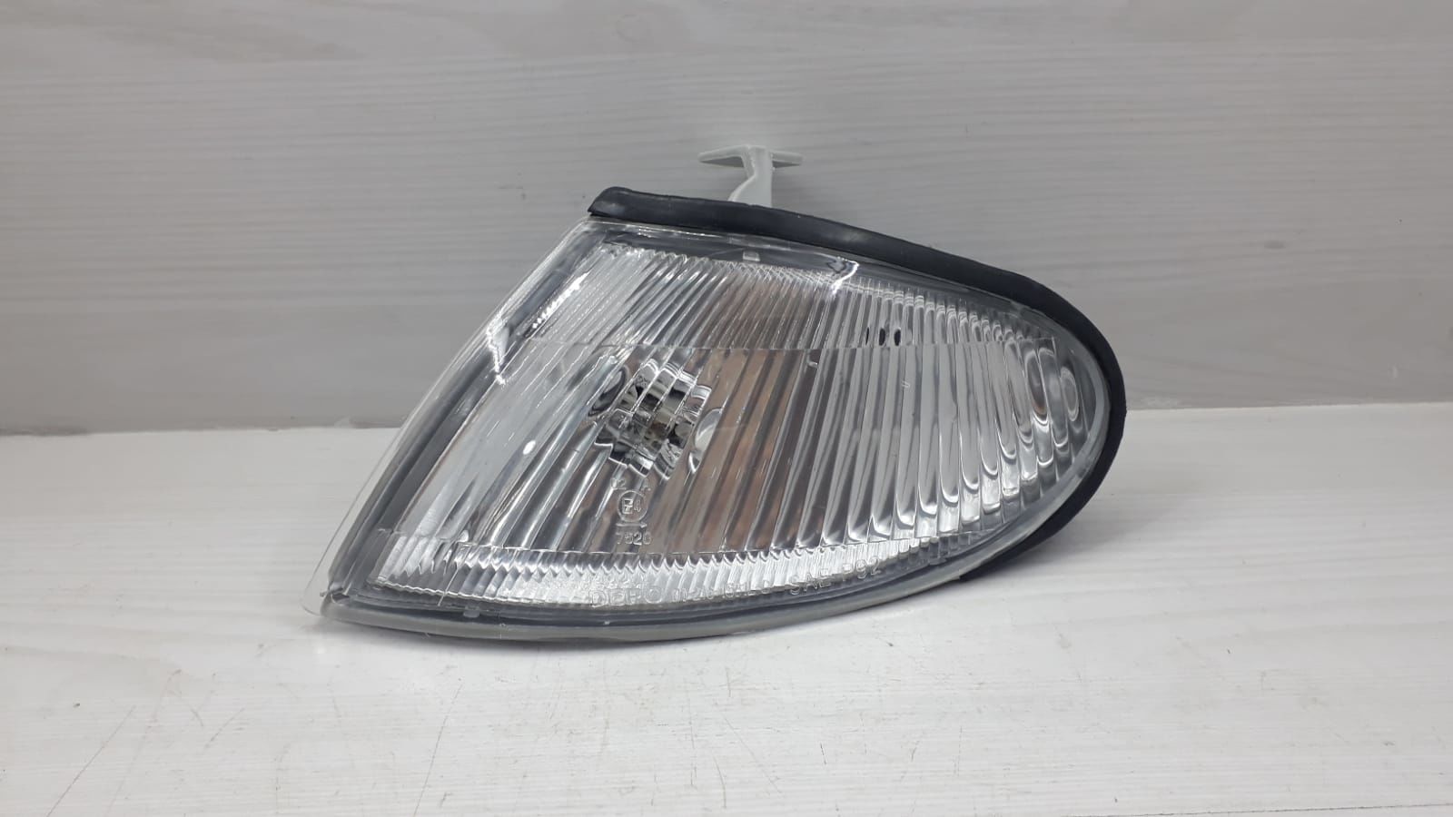 Sinyal 323 Sağ 95-98