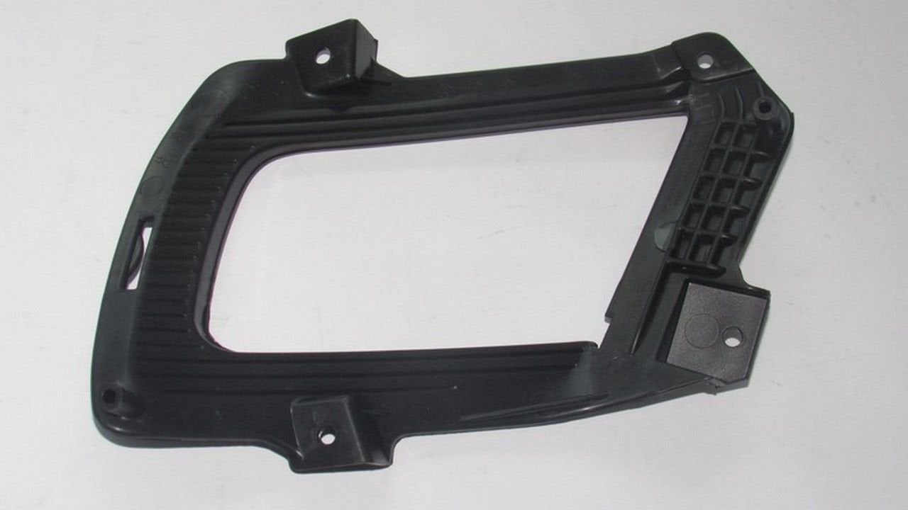 RIO 2005-2011 SİS FARI ÇERÇEVESİ SOL