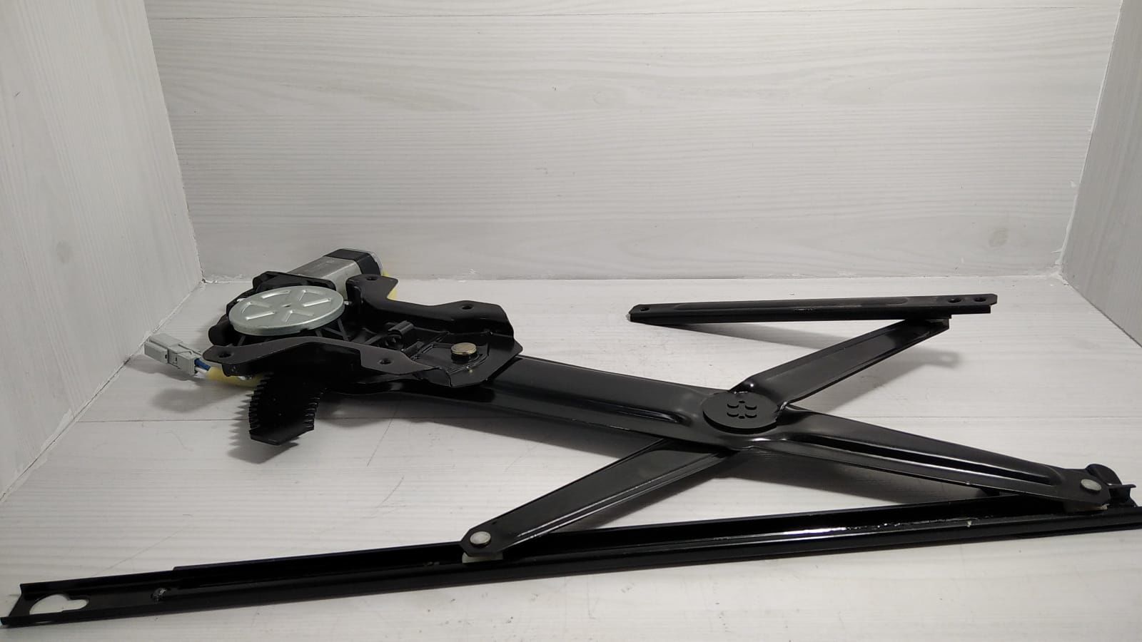 Cam Kriko Civic Sağ Ön 92-95 Motorlu