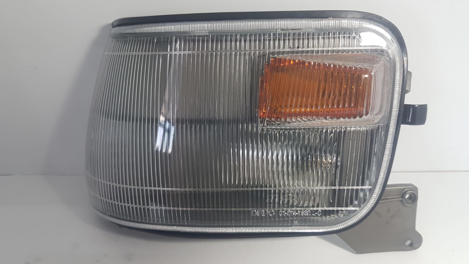 Sinyal L300 Sol 98-04