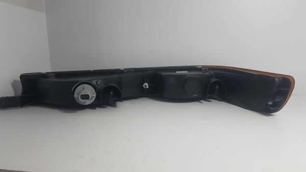 Tampon Sinyali L300 Sağ  93-00