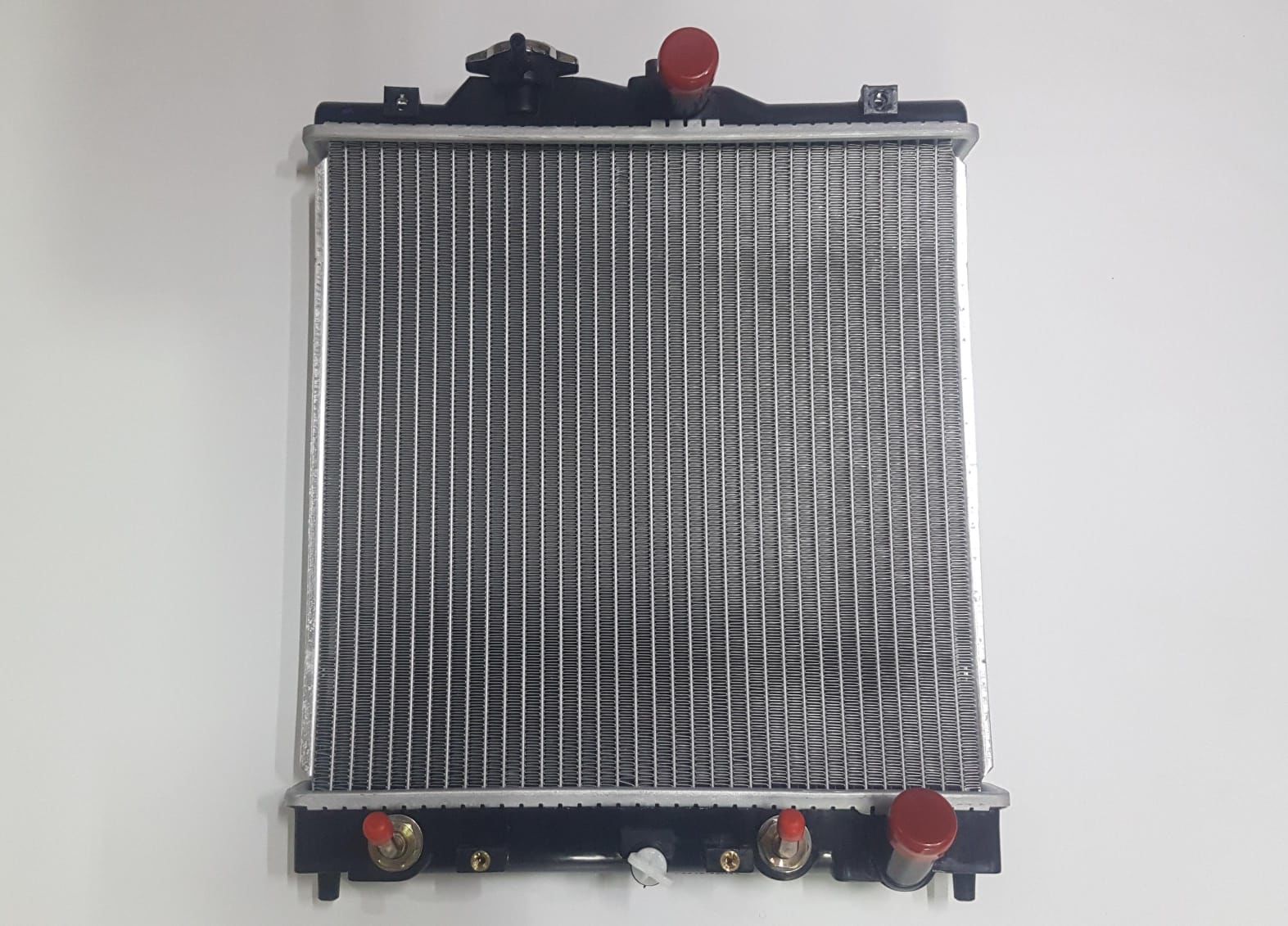 Radyatör Civic 92-01 Kalin 26Mm Otomatik 19010-p01-003