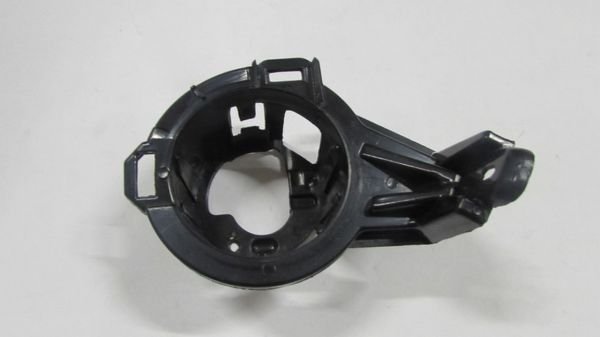 JUKE 2011- SİS LAMBA BRAKETİ (YUVASI) SOL