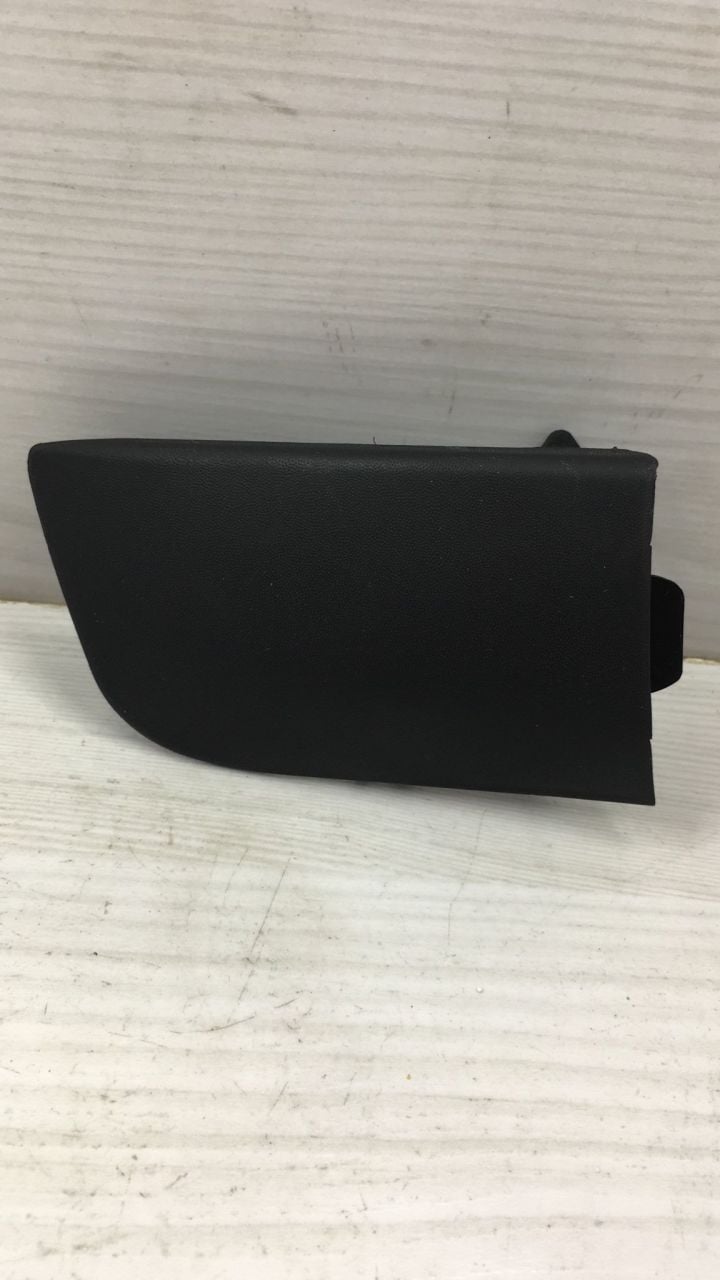 Çeki Demir kapağı Ön Yaris 03-06