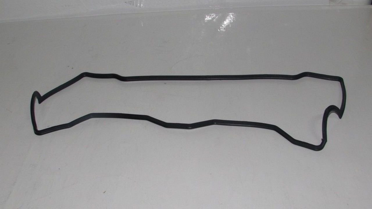 COROLLA 1,6 4AF / AE88 / AE92 KÜLBÜTÖR KAPAK CONTA