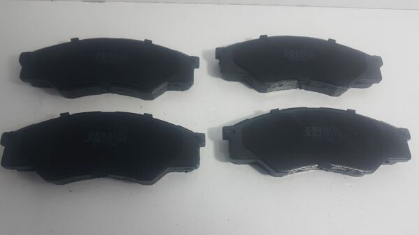 Balata Ön Hilux 08- 4*2