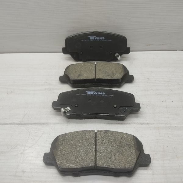 BALATA ÖN I30 12-/CEED 12- ALTI DÜZ