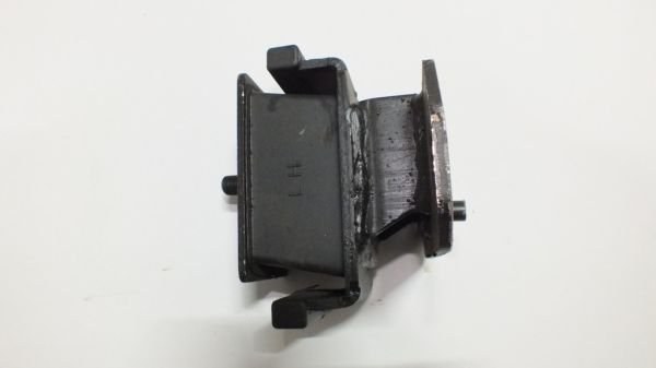 NQR YM MOTOR TAKOZU SOL