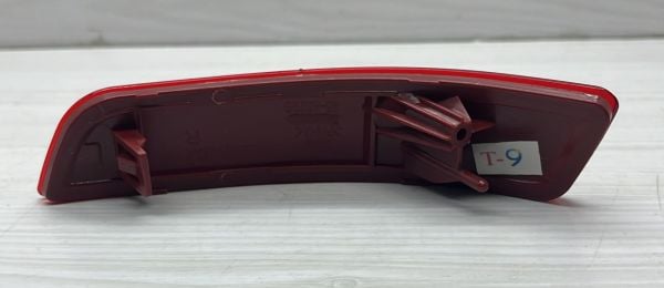 corolla Tampon Reflektörü 13-18 Sağ arka 81910-02160