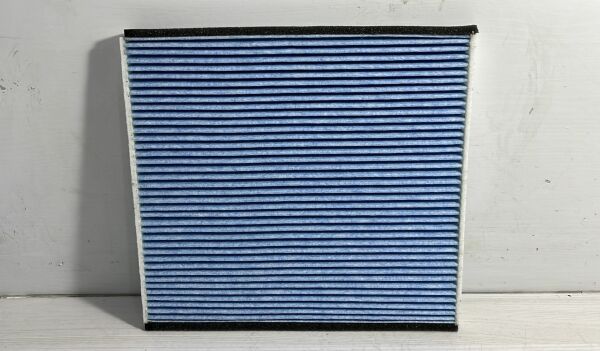 Polen Yaris 99-05/Rav4 04-05