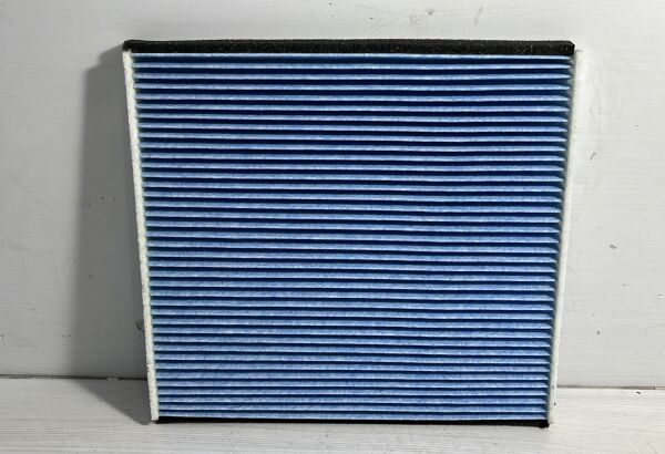 Polen Yaris 99-05/Rav4 04-05