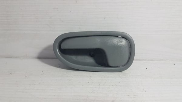 Kapi açma Kolu bongo Ön iç Sol 97-04