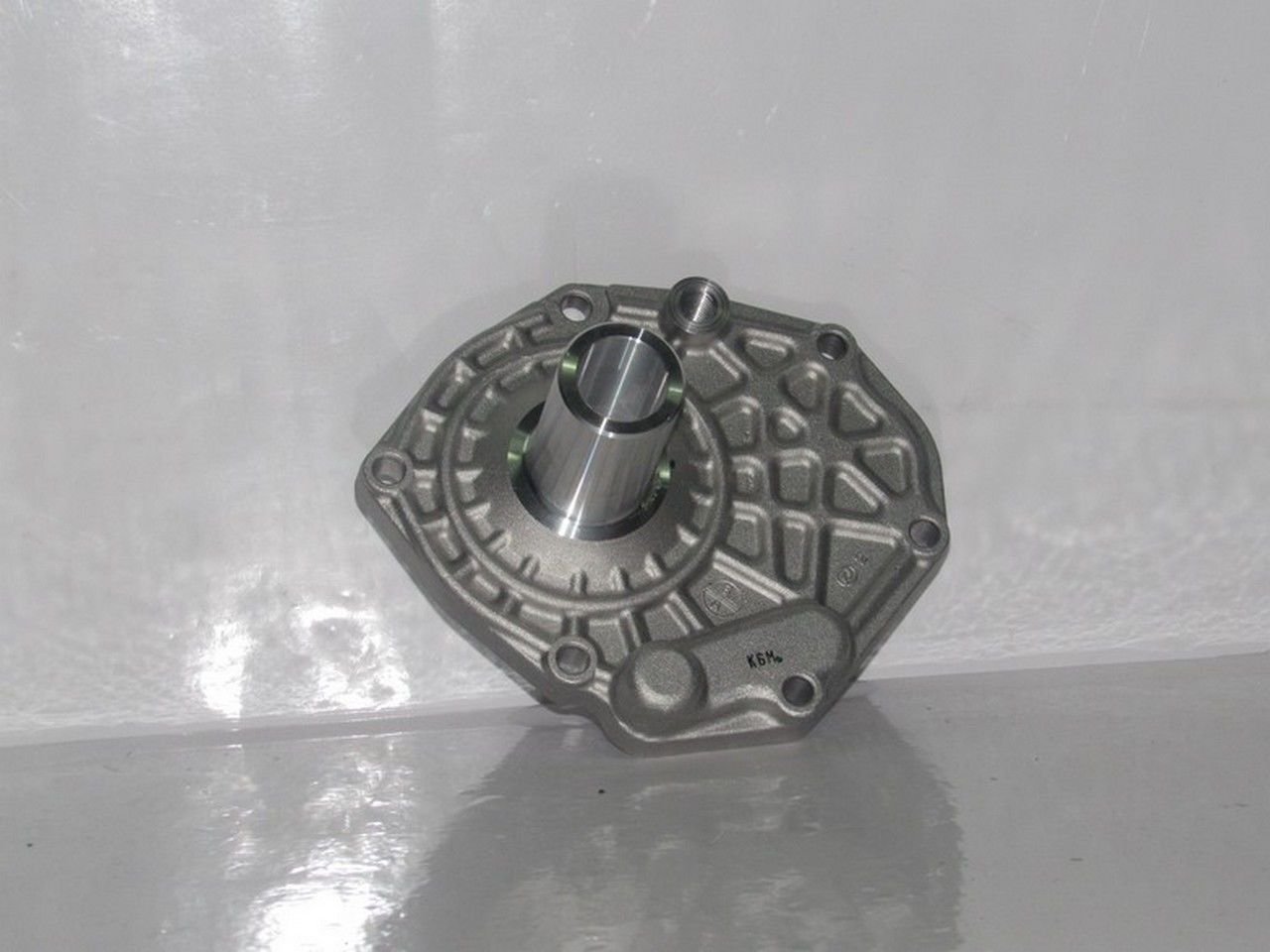 STAREX - H100 KMY 97- DEBRİYAJ BİLYA KOVANI