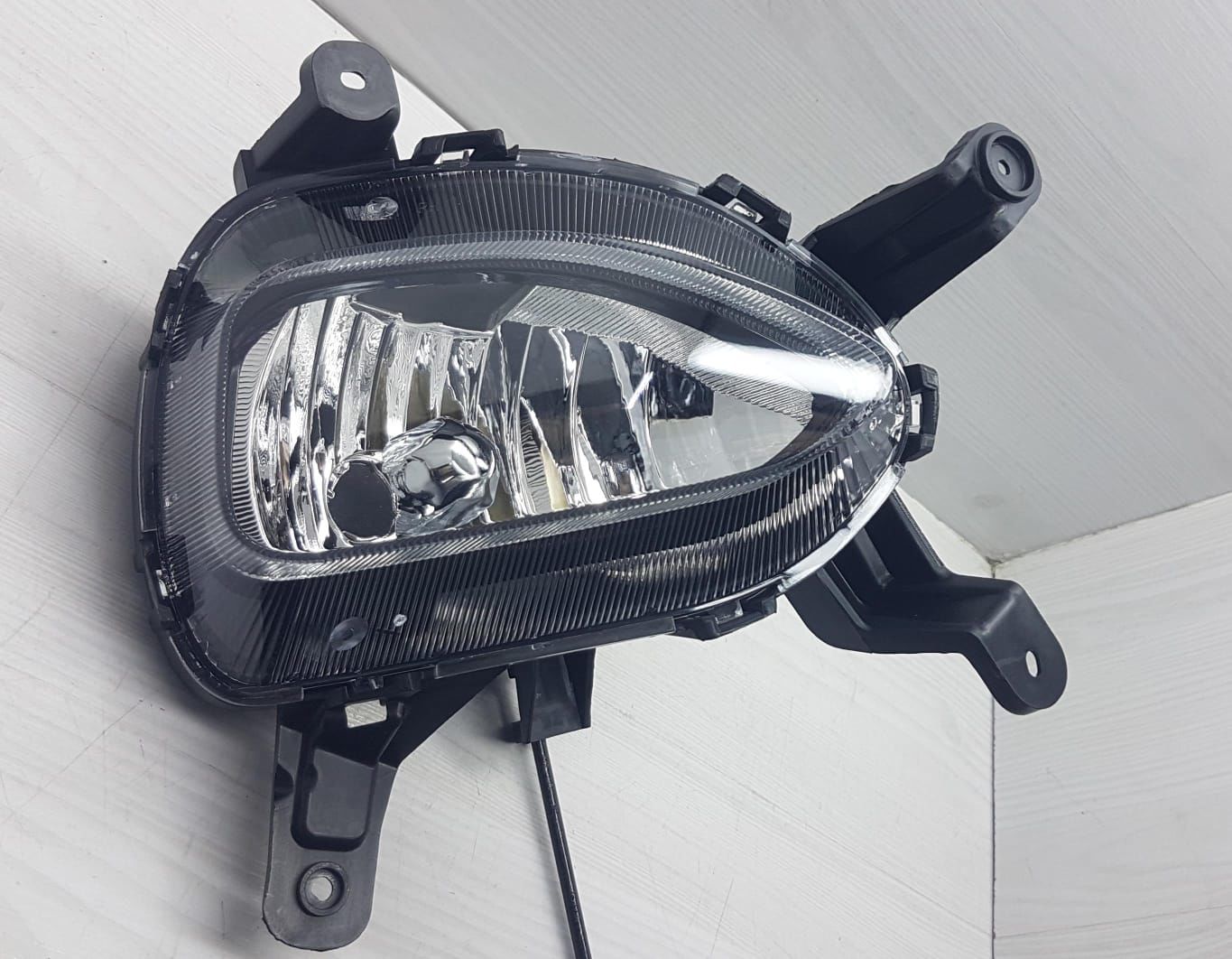 Sis i20 2018-2020 Sağ Zenonlu Tip