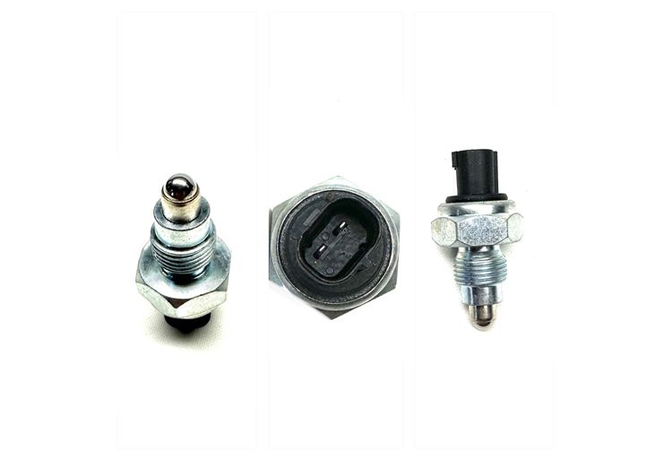 MÜŞÜR GERİ VİTES COROLLA 02-05/YARİS  06-09/AVENSİS 07-12 (2 PİN)