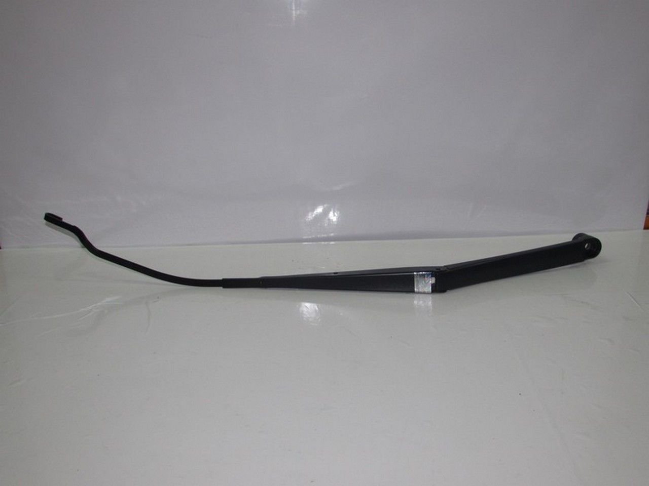 ELANTRA 11- SİLECEK KOLU SAĞ