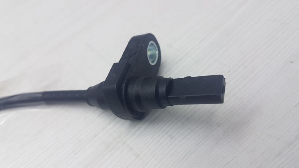 Yaris Abs Sensörü 1.0 Sağ Ön 2006-2011