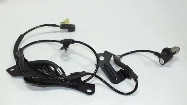 L200 CR SU 2015- ABS SENSÖRÜ ÖN SAĞ