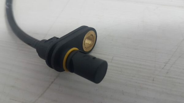 colt abs sensörü arka R/L 04-