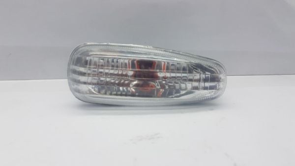 Çamurluk Sinyali i30 2012-2015/Ceed 2008-2011/Rio 2012-2015/Elantra 2007-2012