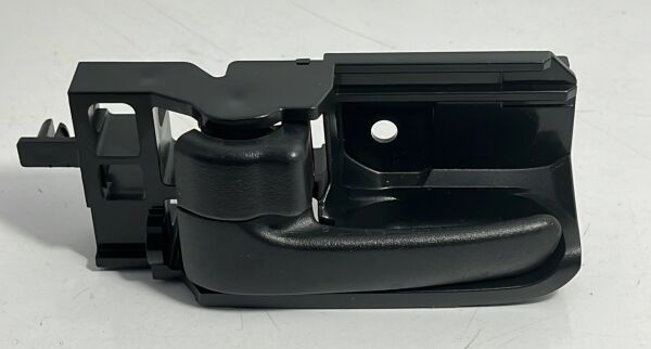 Kapi Kolu Corolla iç Sol 02-06 / Avensis 03-08 Uyumlu Siyah