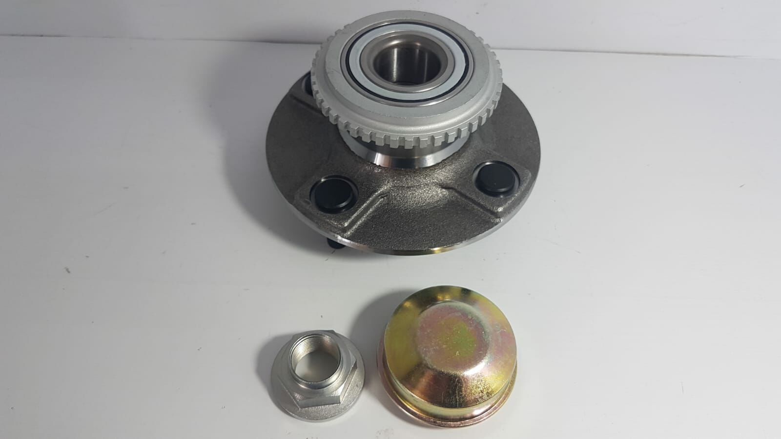 primera arka porya 96-01/almera abs'li rulman