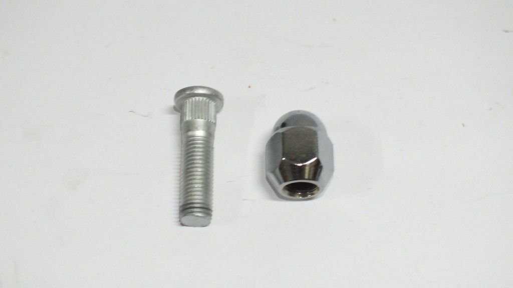 BLUE / İ10 / İ20 / İ30 / H1 BİJON SOMUN + SAPLAMA KOMPLE SAC JANT