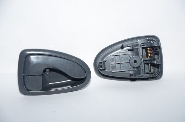 ACCENT 2000- KAPI KOLU İÇ ÖN SAĞ