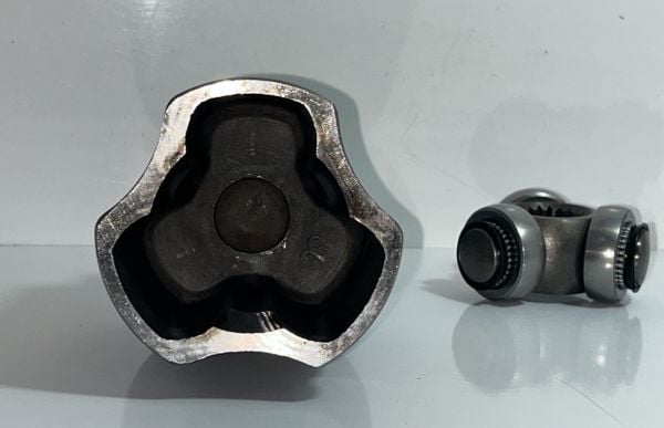 Aks Kafa Mazda 3 03- Sol At iç (Sağ)