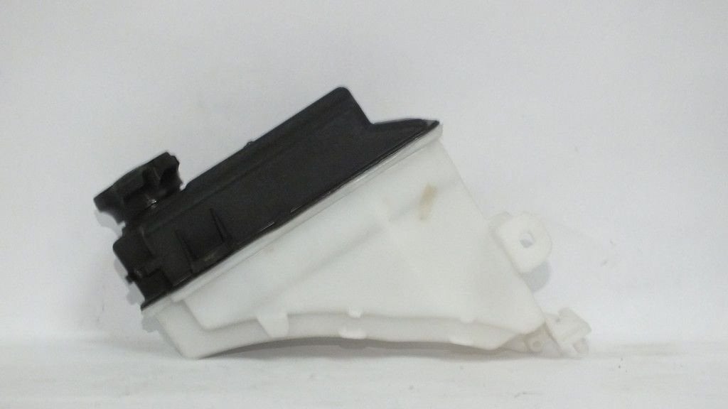 GETZ 03- RADYATÖR YEDEK SU DEPOSU