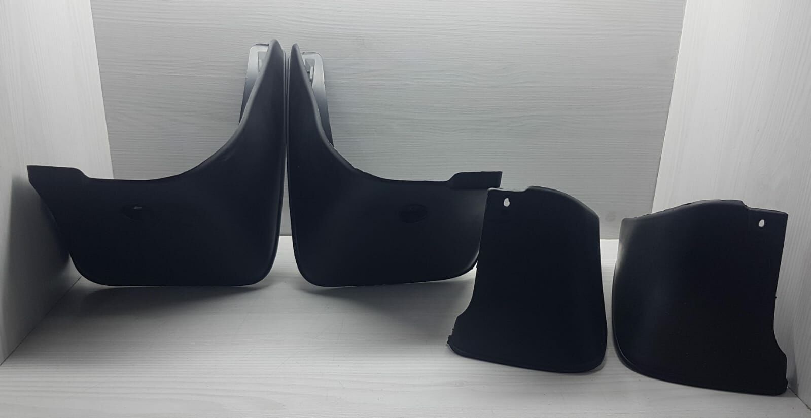 paçalık Corolla 2006-2013 takım