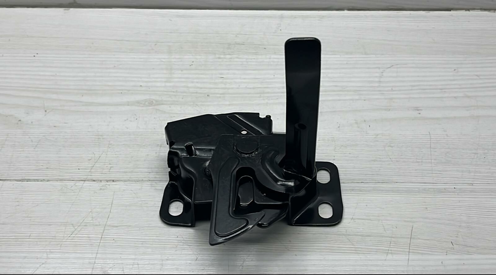 Kaput Kilidi Civic 04/06