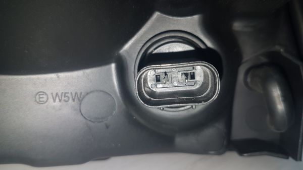 Far bongo Sol 2012-ici Siyah