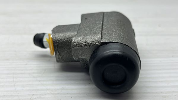 Fren Silindiri Kmy 05- Sağ