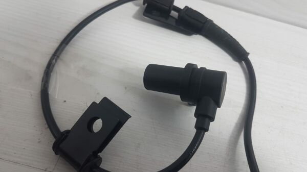 Abs Sensörü Avensis 97-02 Ön Sol Denso Tipi