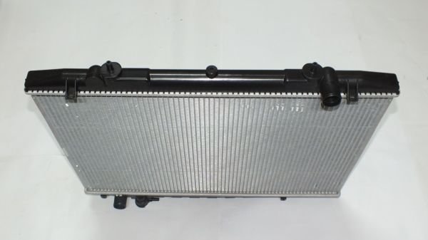 D22 98-02 2.7 TD27 / 2.5 TD25 RADYATÖR MANUEL BRAZING TİP 26 MM